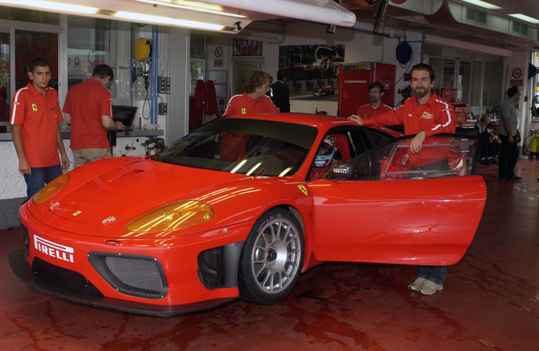 Un test a Fiorano al volante della Ferrari 360 GTC